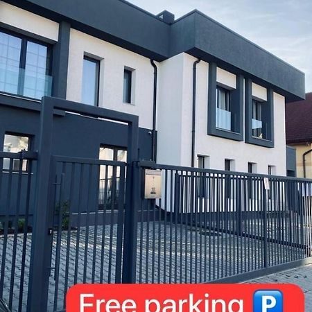 מלון New House סיביו מראה חיצוני תמונה