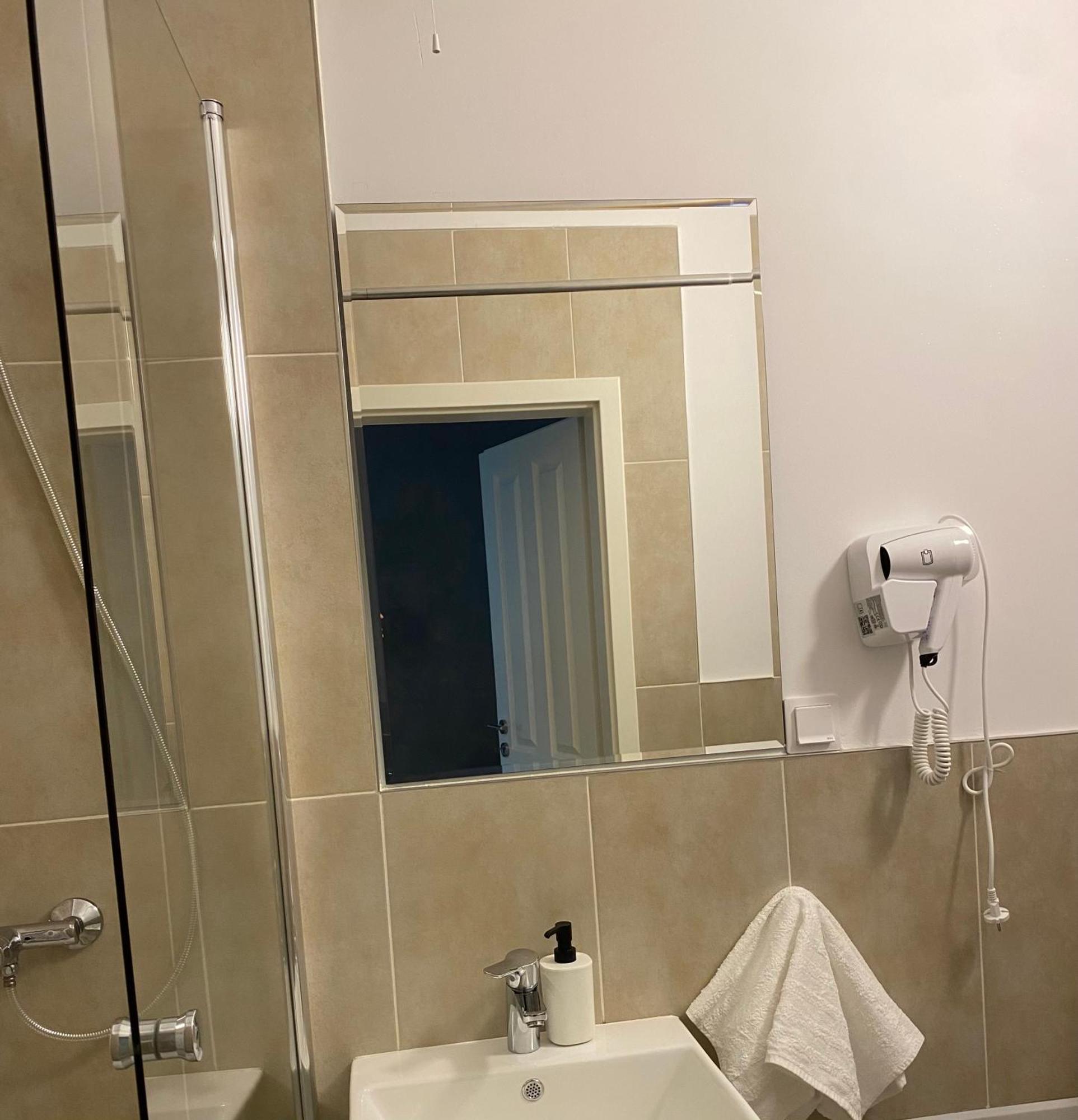 מלון New House סיביו מראה חיצוני תמונה
